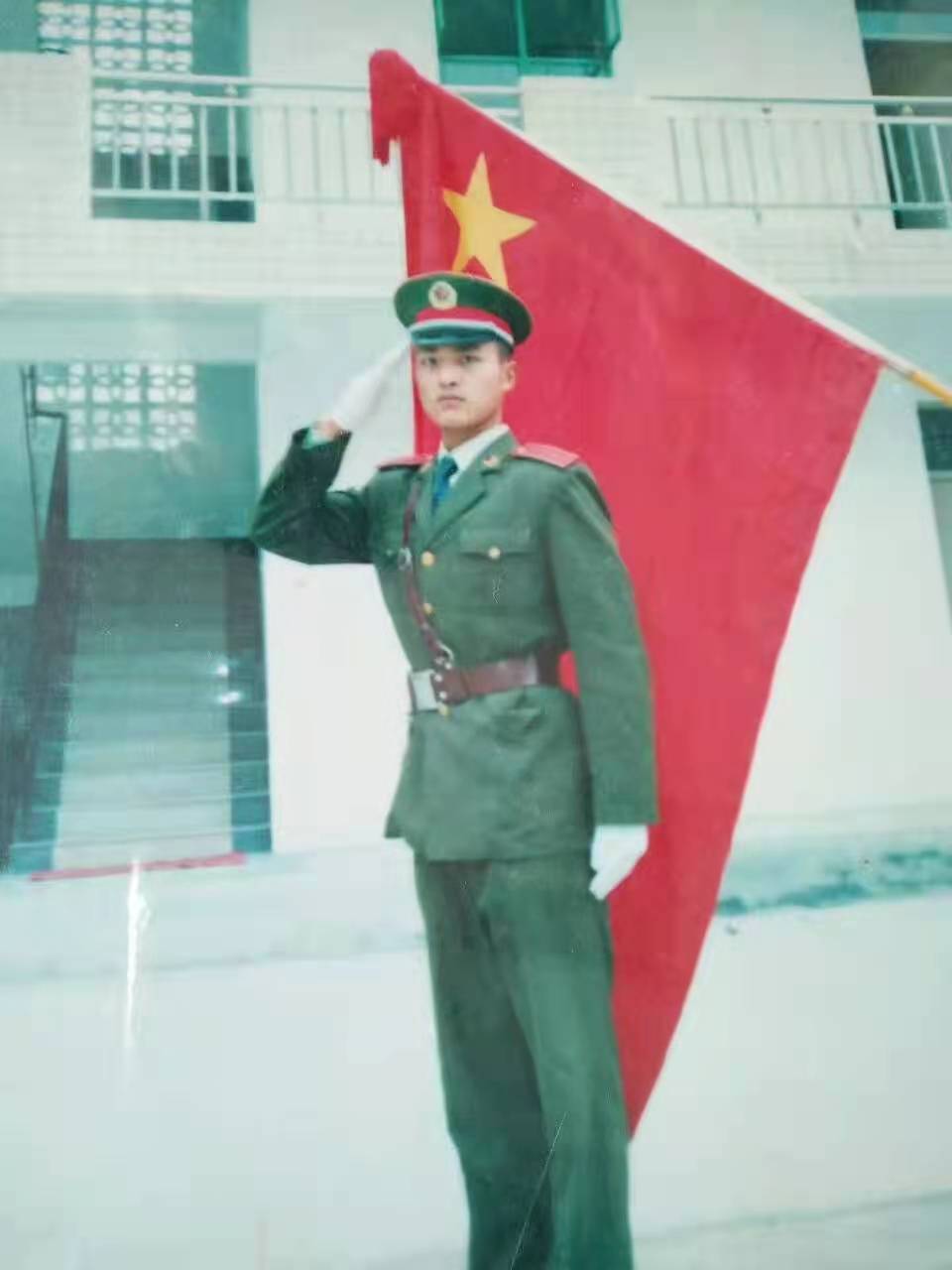 特种兵回农村,退伍不褪色——要做“许三多”